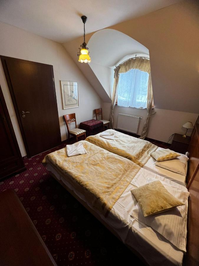 Hotelik Oranski Stronie Slaskie Exterior photo