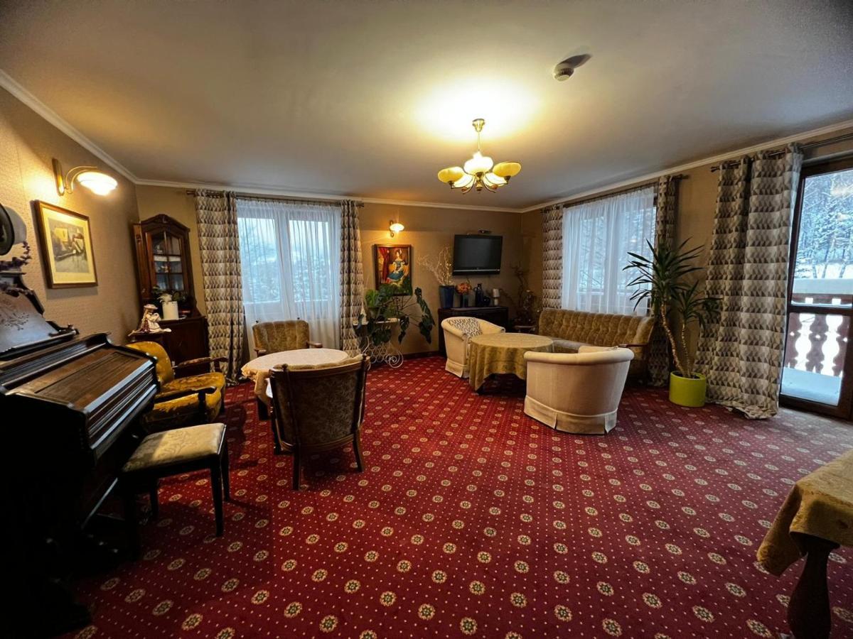 Hotelik Oranski Stronie Slaskie Exterior photo