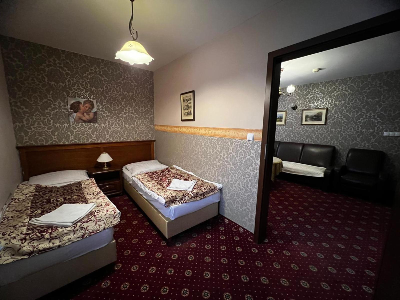 Hotelik Oranski Stronie Slaskie Exterior photo